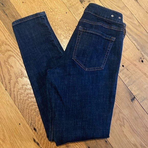 Cabi Denim The Skinny Jeans Dark Blue Wash Size 6 - Picture 3 of 8